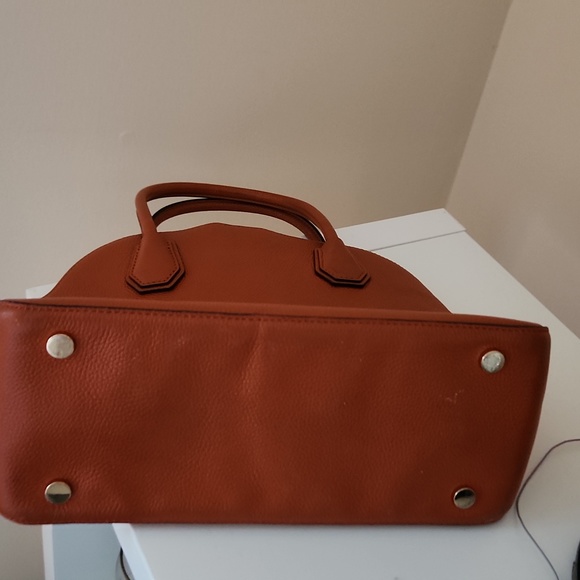 MK Handbag - Picture 4 of 5